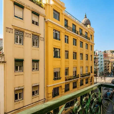 Apartment Spacious 3br Apartment, Metro At Door, Baixa Lisbon